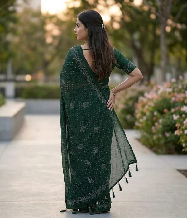 Green_Chiffon_Premium_Saree_For_Women