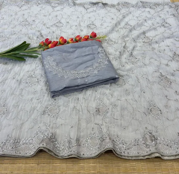 Grey_Georgette_Premium_Saree_For_Women