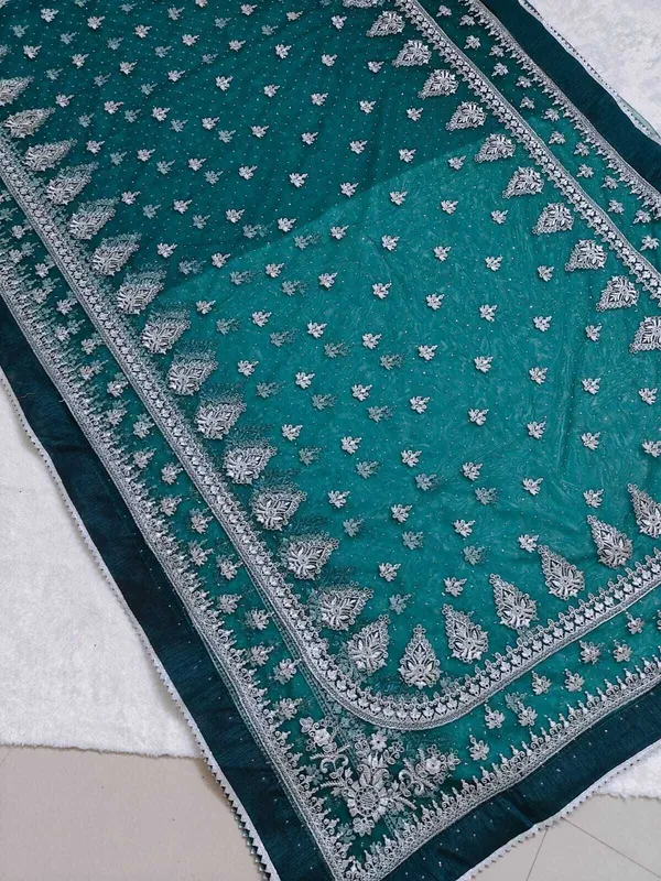 Green_Georgette_Premium_Saree_For_Women