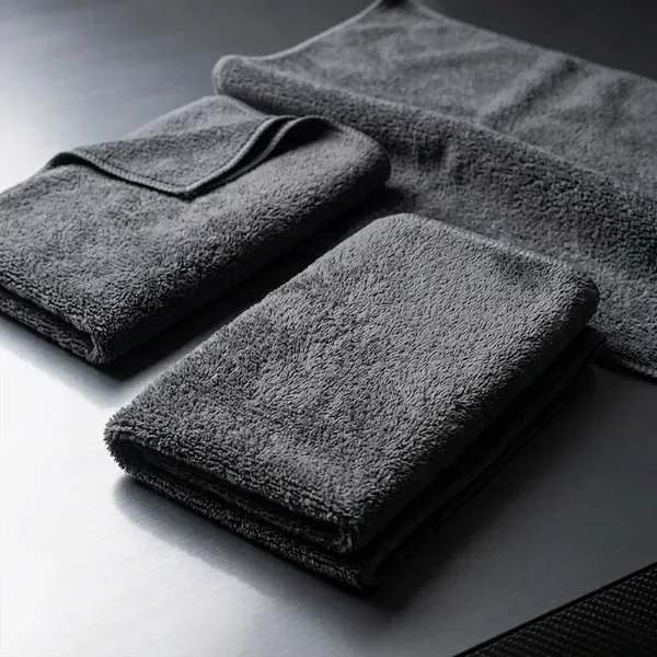 Grey_Microfiber_Vehicle_Washing_Cloth_15x15_Inch_Pack_Of_3
