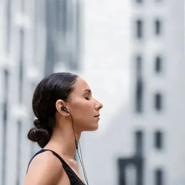 Wired_Type_C_Earphones_With_Mic_Gaming_Audio_White
