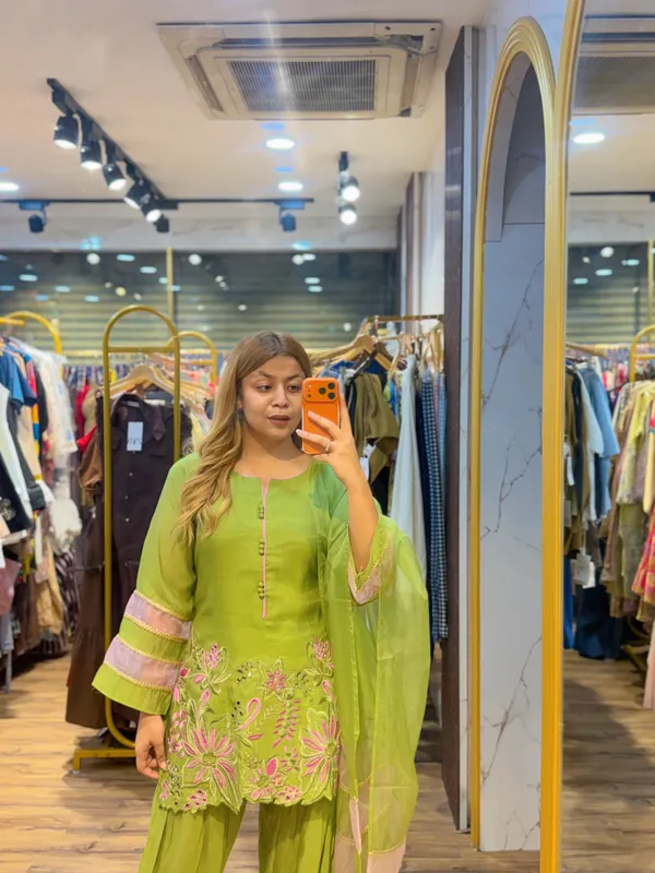 ANAIRA_-_Back_Tie_Up_Farshi_Salwar_Set_With_Handwork
