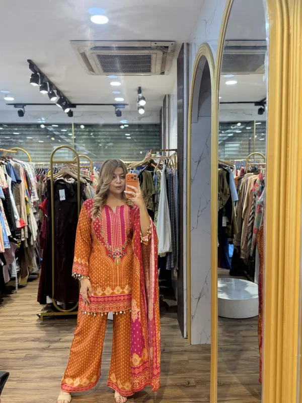 BANDHEJ_-_Pure_Crepe_Bandhej_Suit_With_Handwork