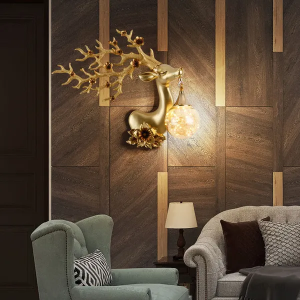 Gold_Resin_Deer_Wall_Lamp_With_Glass_Globe_Shade