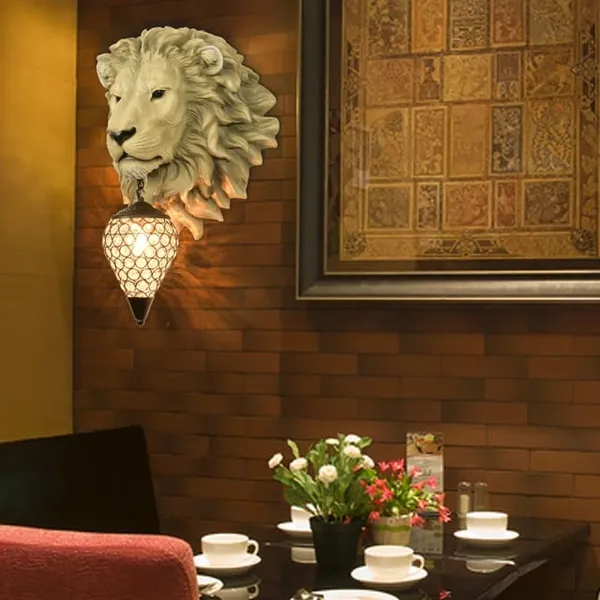 Gold_Resin_Lion_Head_Wall_Sconce_With_Crystal_Ball_Shade