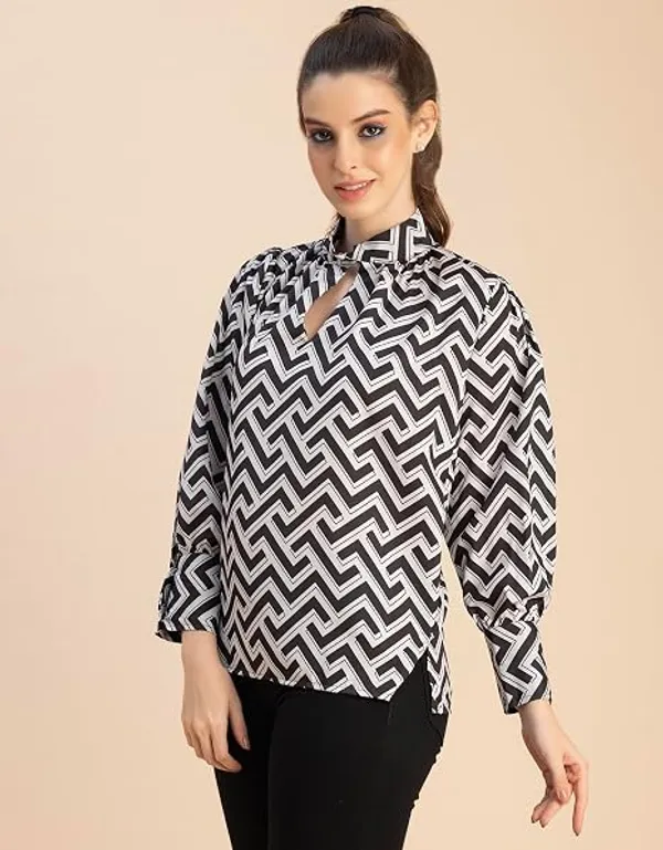 Black_And_White_Chic_Stripe_Folded_Band_Neck_Top
