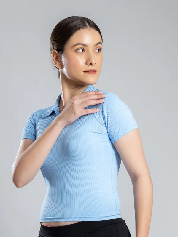 Blue_Womens_Ribbed_Collared_V_Neck_Crop_Top
