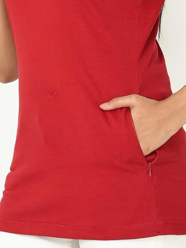 Red_Womans_V-Neck_Half_Sleeve_Maroon_T-Shirts_With_Side_Pocket_&_Zipper