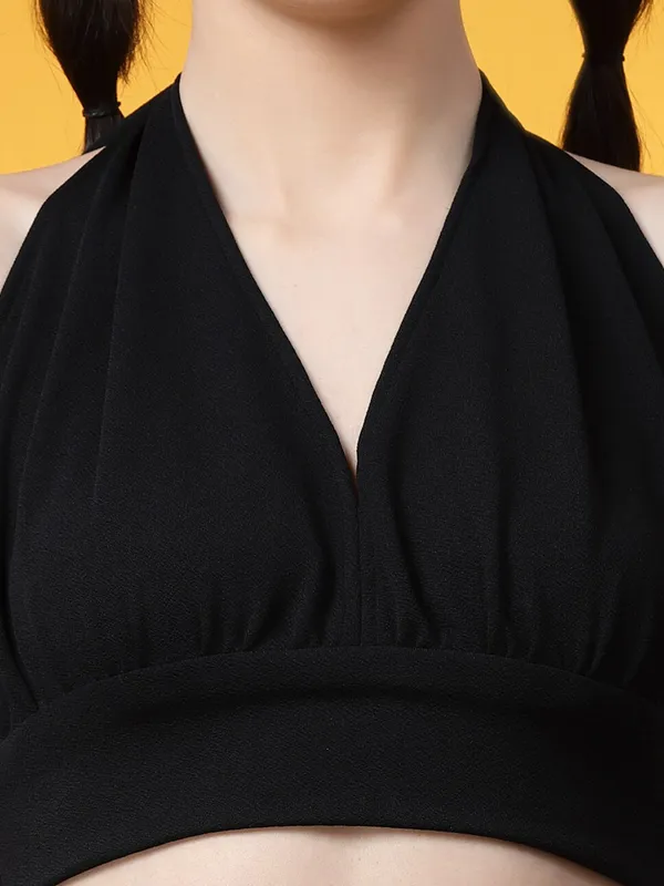 Black_Womens_Halter_Neck_Crop_Top