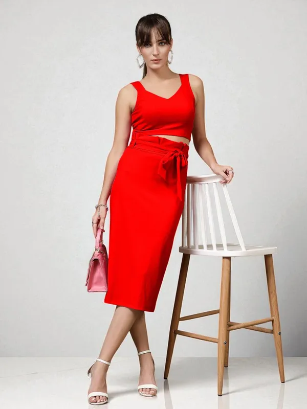 Red_Womens_Cotton_Knit_Crop_Top