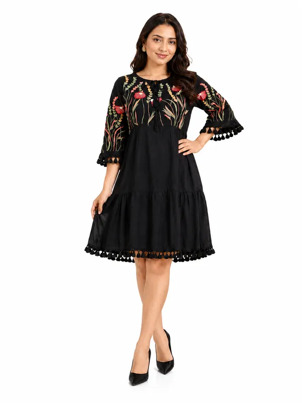 Black_Cotton_Maxi_Gown_For_Women