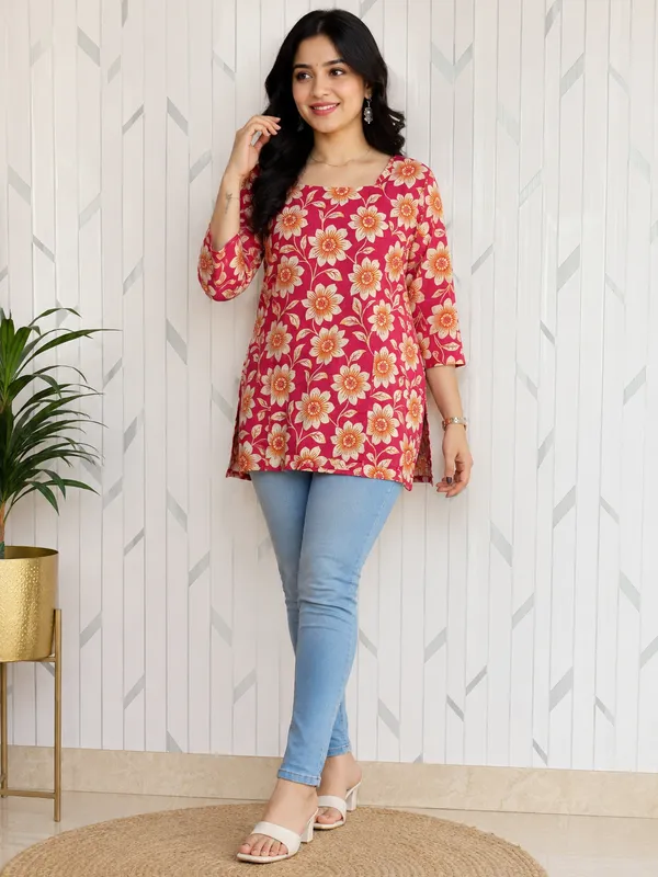 Red_Cotton_Kurta_Set_For_Women