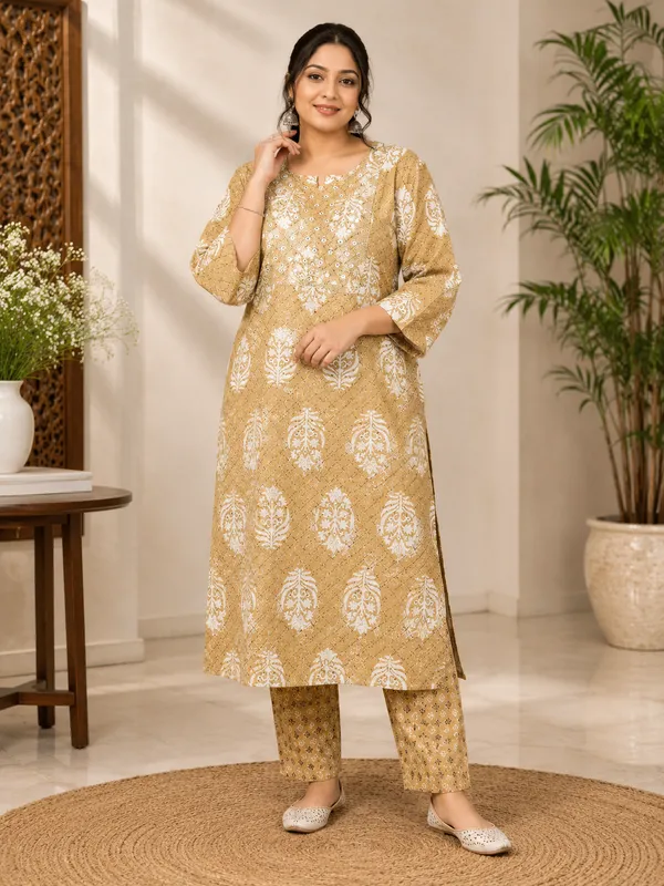 Beige_Cotton_Kurta_Pant_Set_For_Women