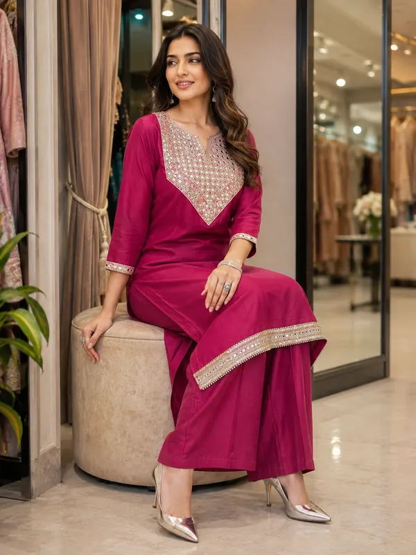 Pink_Embroidered_Kurta_Set_for_Women_with_Mirror_Work