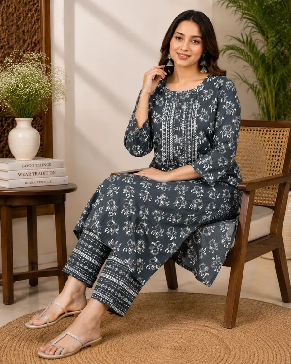 Grey_Cotton_Kurta_Pant_Set_For_Women