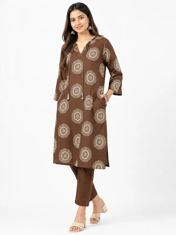 Brown_Cotton_Kurta_Pant_Dupatta_Set_For_Women
