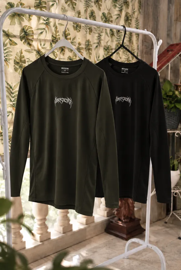 Pack_of_2-_Black_and_Green_full_sleeve_compression_tees