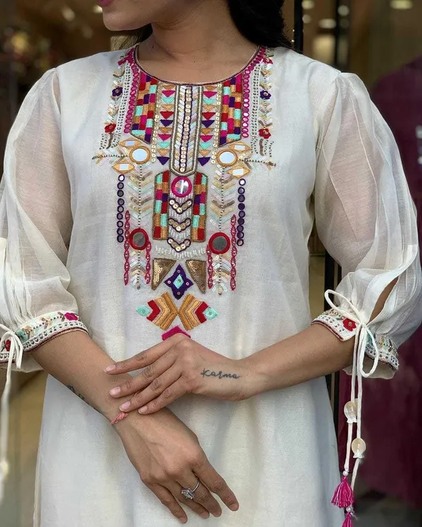 White_Cotton_Regular_Mirror_Work_Embroidered_Kurti_Pant_Dupatta_Set_For_Women
