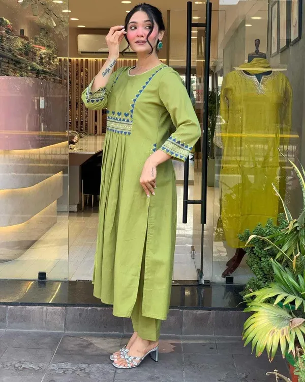 Olive_Green_Rayon_A_Line_Embroidered_Kurti_With_Pant_Set_For_Women