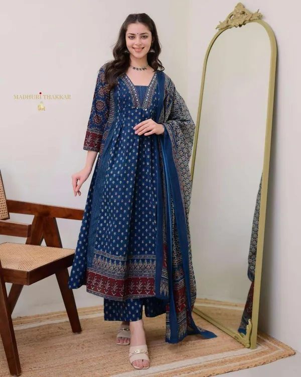 Blue_Cotton_Regular_Printed_Straight_Kurti_Set_With_Pant_Dupatta_For_Women
