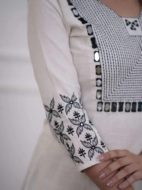White_Cotton_Embroidered_Straight_Kurti_With_Pant_Set_For_Women