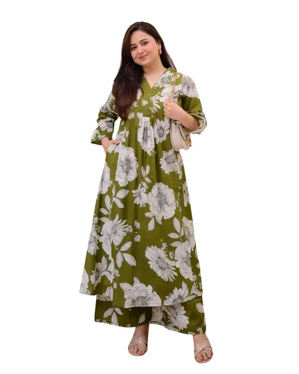Green_Cotton_Floral_Printed_Straight_Kurti_With_Pant_Set_For_Women