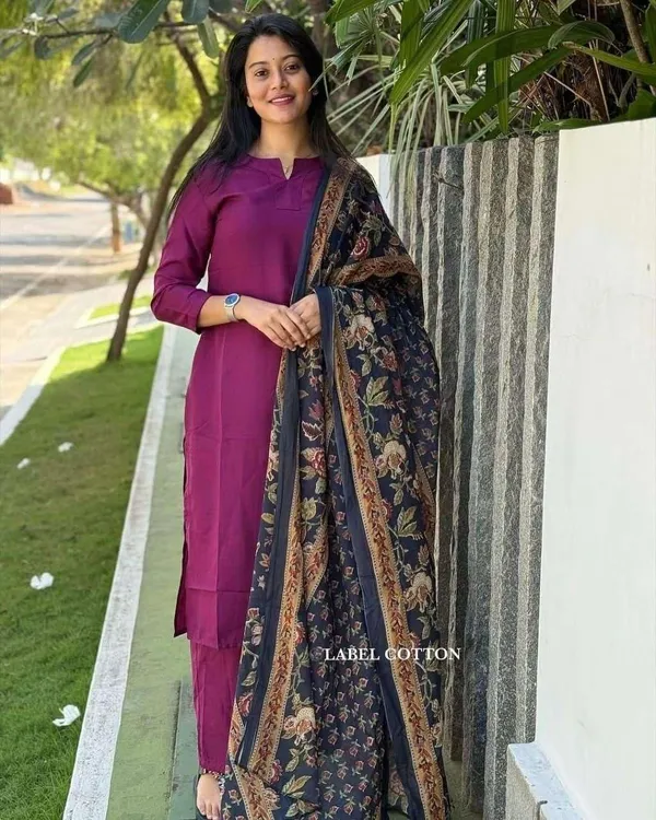Purple_Cotton_Regular_Embroidered_Straight_Kurti_With_Pant_Dupatta_For_Women