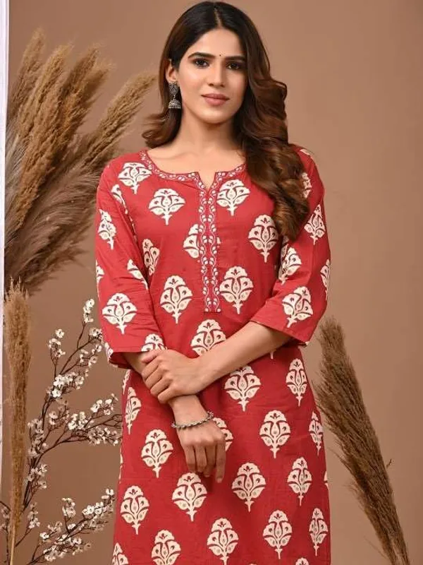 Red_Rayon_Regular_Printed_Straight_Kurti_With_Pant_Set_For_Women