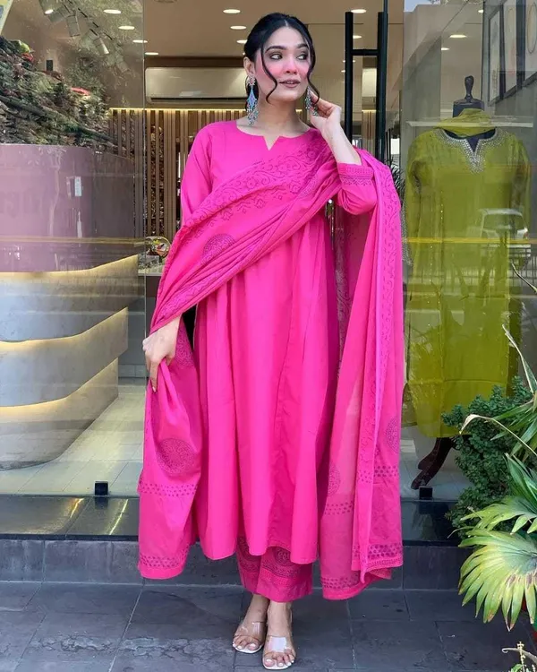 Pink_Cotton_Regular_Floral_Handblock_Kurti_Pant_Dupatta_Set_For_Women