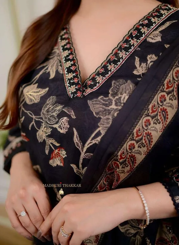 Black_Cotton_Floral_Printed_Straight_Kurti_With_Afghani_Pant_Dupatta_Set_For_Women