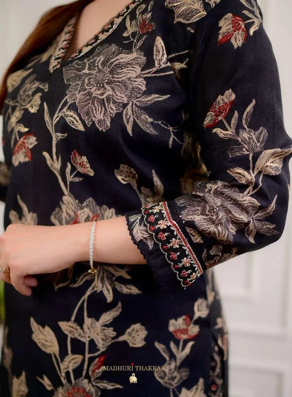 Black_Cotton_Floral_Printed_Straight_Kurti_With_Afghani_Pant_Dupatta_Set_For_Women