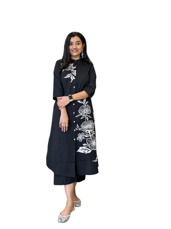 Black_Cotton_Regular_Floral_Printed_Straight_Kurti_With_Pant_Set_For_Women