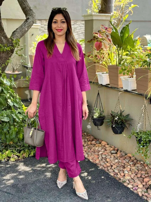 Pink_Cotton_Regular_Printed_Straight_Kurti_With_Pant_Set_For_Women