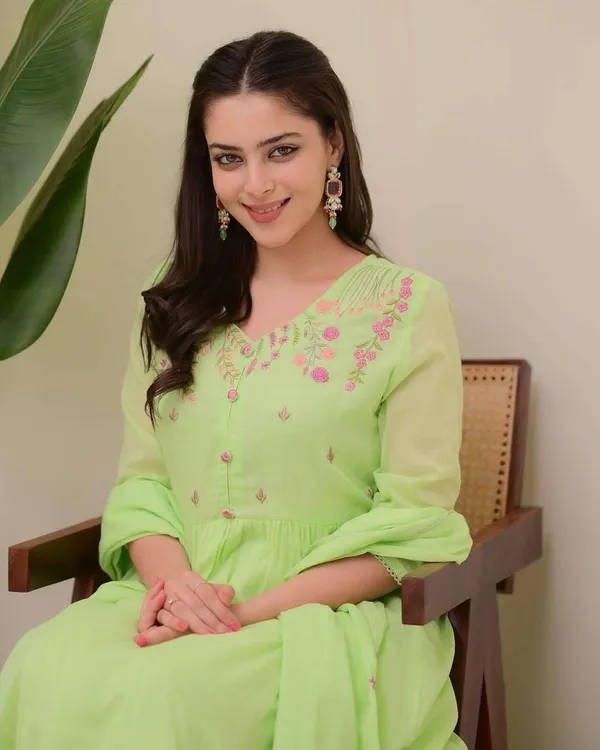 Pear_Green_Cotton_Embroidered_Anarkali_Kurti_With_Pant_Dupatta_Set_For_Women