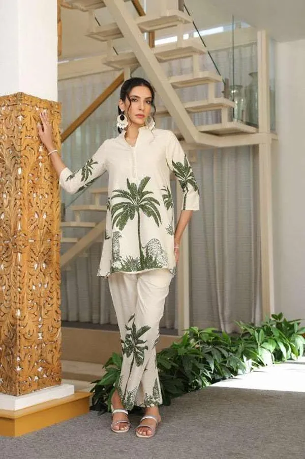 White_Green_Cotton_Floral_Printed_Straight_Kurti_With_Pant_Set_For_Women