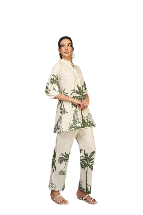 White_Green_Cotton_Floral_Printed_Straight_Kurti_With_Pant_Set_For_Women