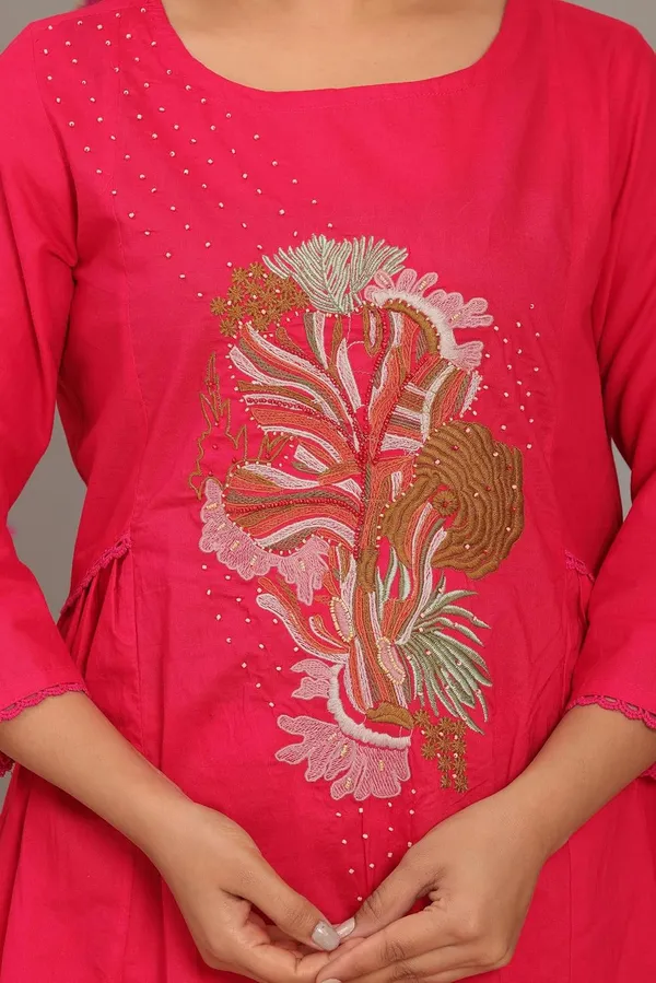 Pink_Cotton_Regular_Embroidered_Straight_Kurti_With_Pant_Set_For_Women