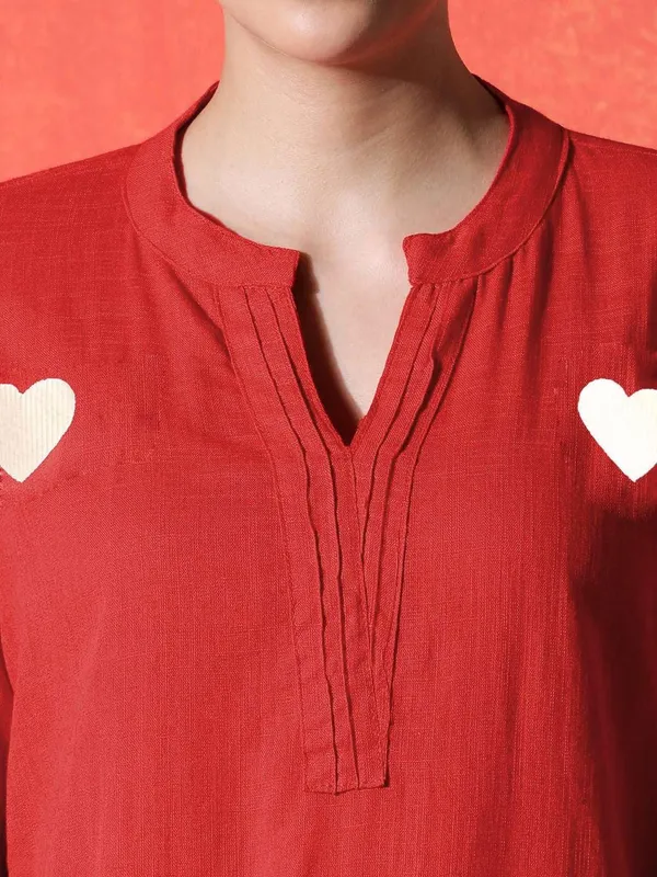 Red_Cotton_Regular_Embroidered_Straight_Kurti_Set_With_Pant_Dupatta_For_Women