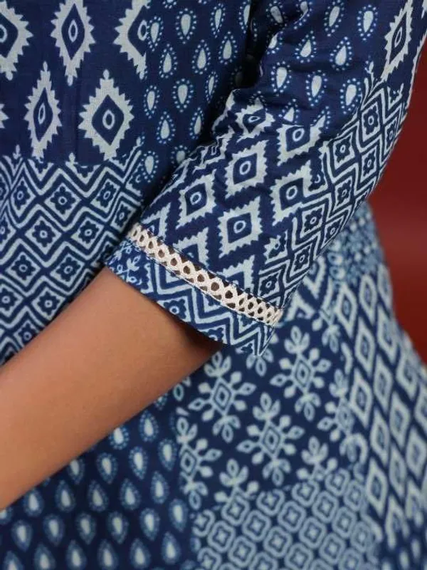 Blue_Rayon_Regular_Printed_Straight_Kurti_Set_With_Pant_Dupatta_For_Women