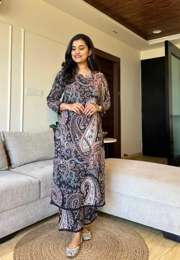 Black_Cotton_Regular_Printed_Straight_Kurti_Set_With_Pant_Dupatta_For_Women