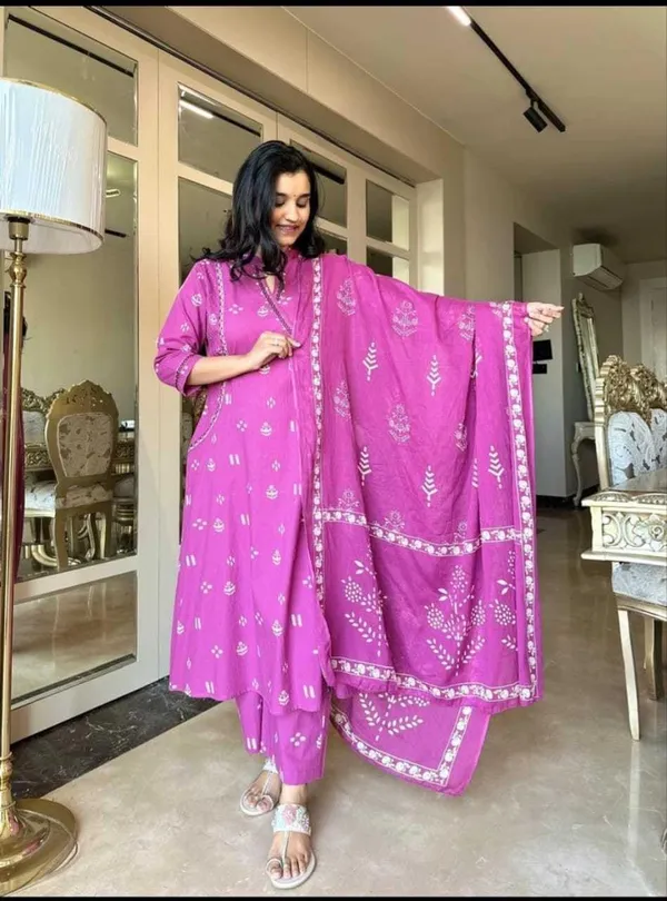 Purple_Cotton_Regular_Embroidered_Anarkali_Kurti_Set_With_Pant_Dupatta_For_Women