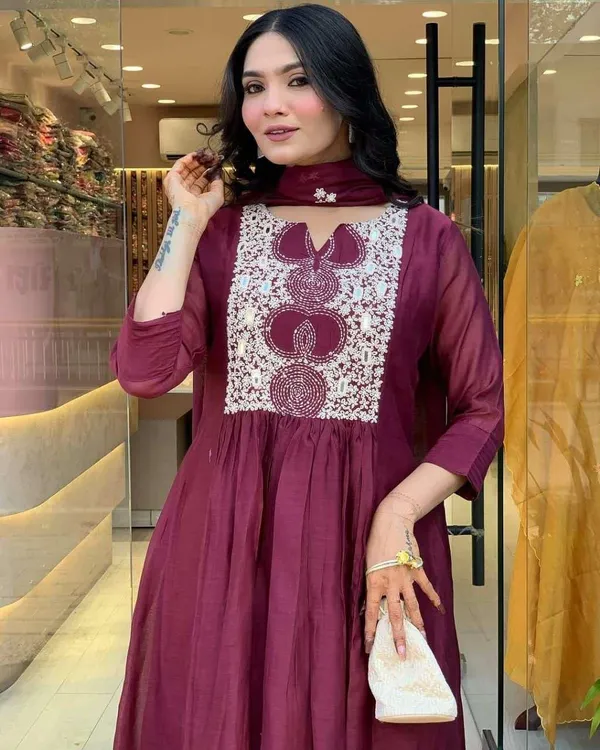 Purple_Cotton_Regular_Printed_Anarkali_Kurti_Set_With_Pant_Dupatta_For_Women