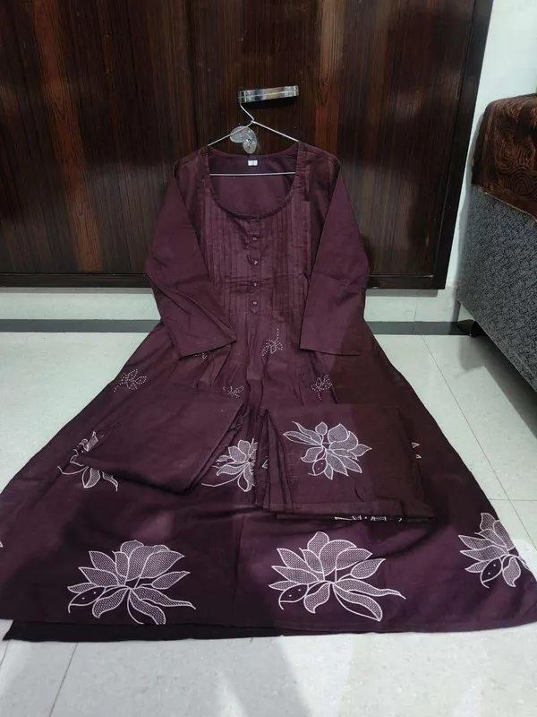 Purple_Cotton_Regular_Floral_Printed_Long_Straight_Kurti_Set_With_Pant_Dupatta_For_Women