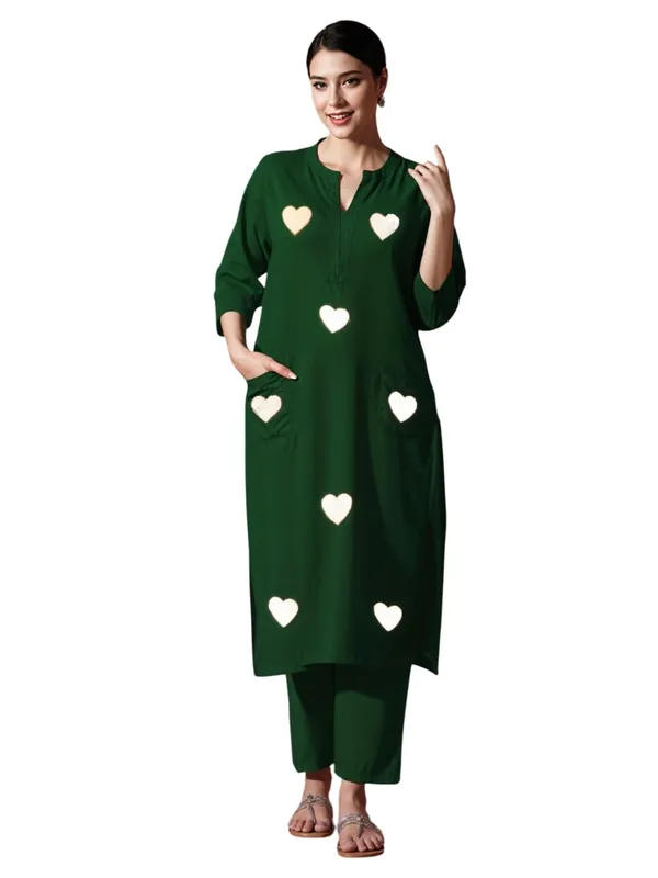 Green_Cotton_Regular_Embroidered_Straight_Kurti_With_Pant_Set_For_Women