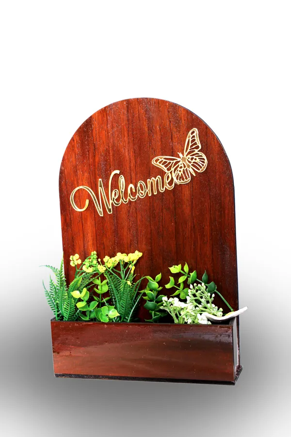 Wooden_Welcome_Wall_Decor_with_Artificial_Flowers