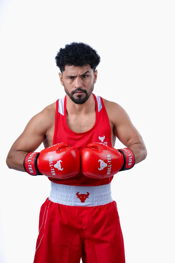Mens_Boxing_Uniform_Set_With_Vest_And_Shorts