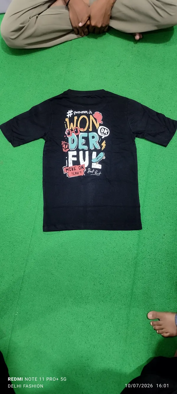 Black_Graphic_Print_T-Shirt_for_Men