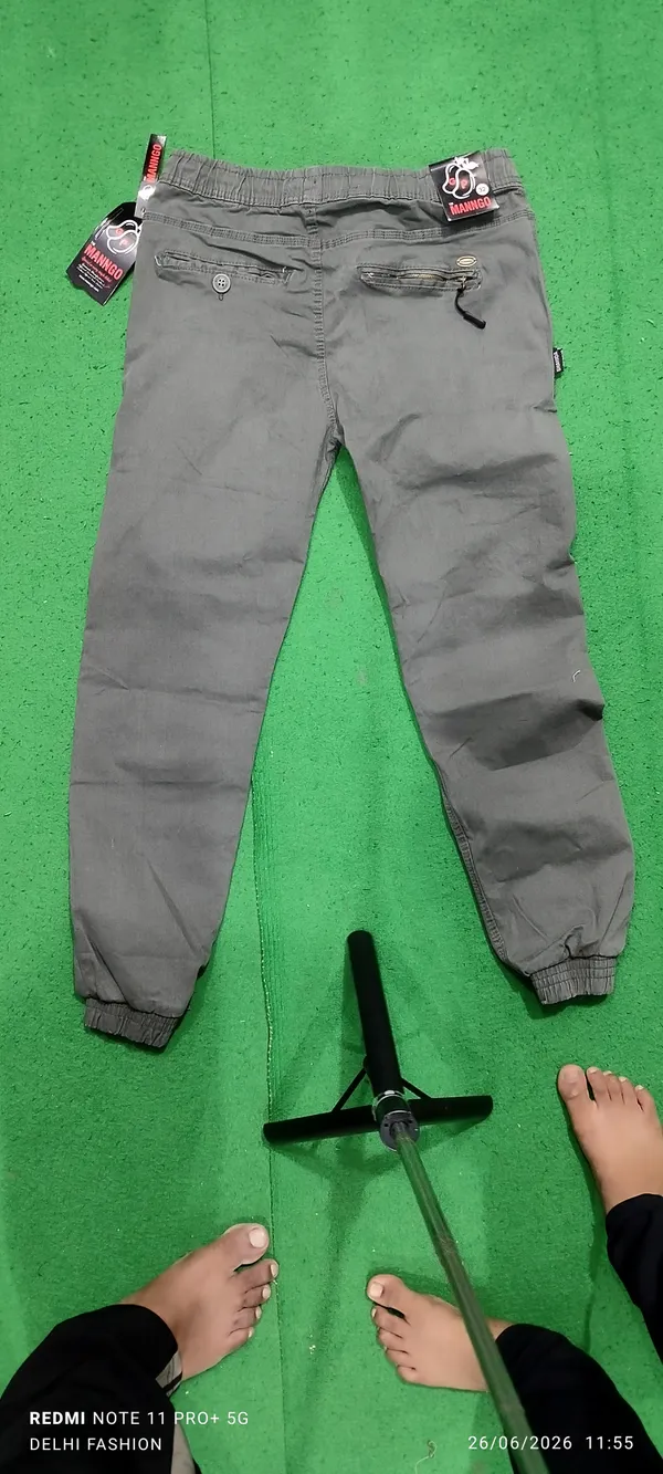 Grey_Jogger_Fit_Trousers_for_Men