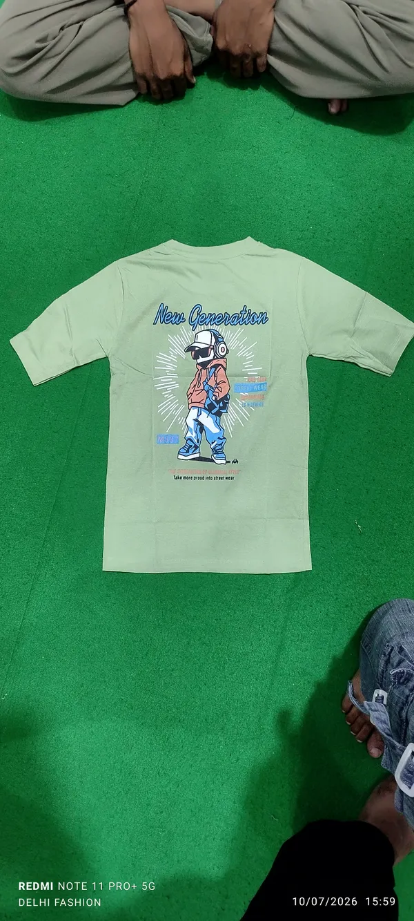 Light_Green_Graphic_T-Shirt_for_Men