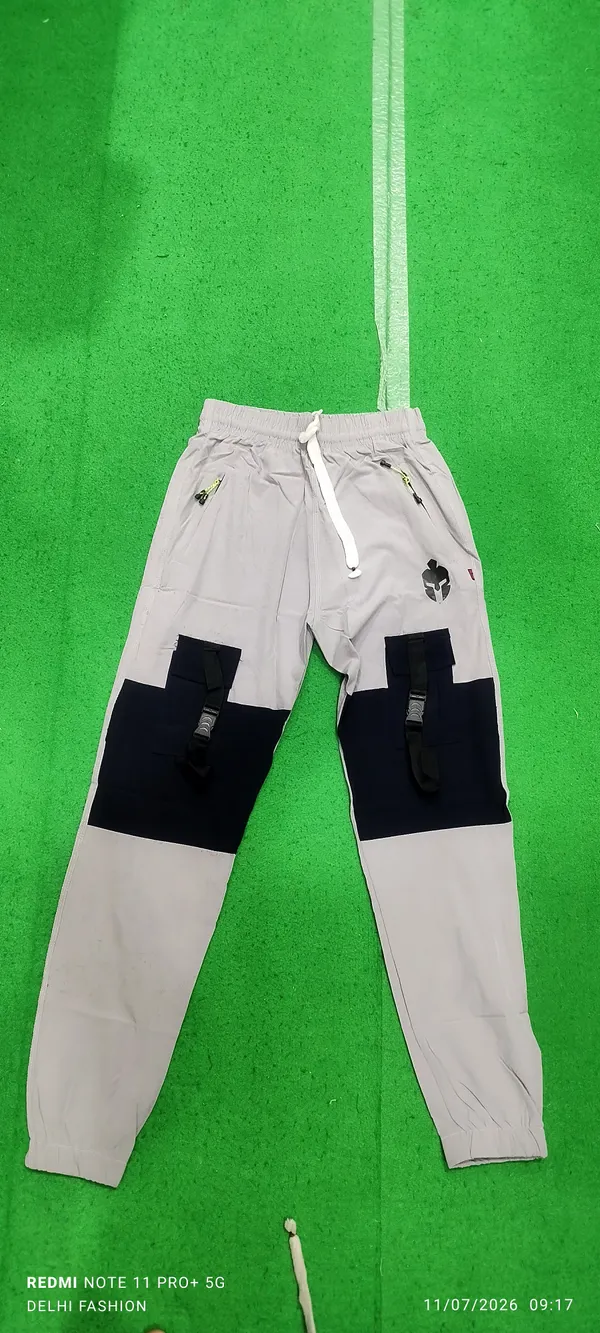Grey_Cargo_Jogger_Pants_for_Men